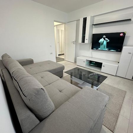 フネドアラApartament Ultra Central 3アパートメント エクステリア 写真