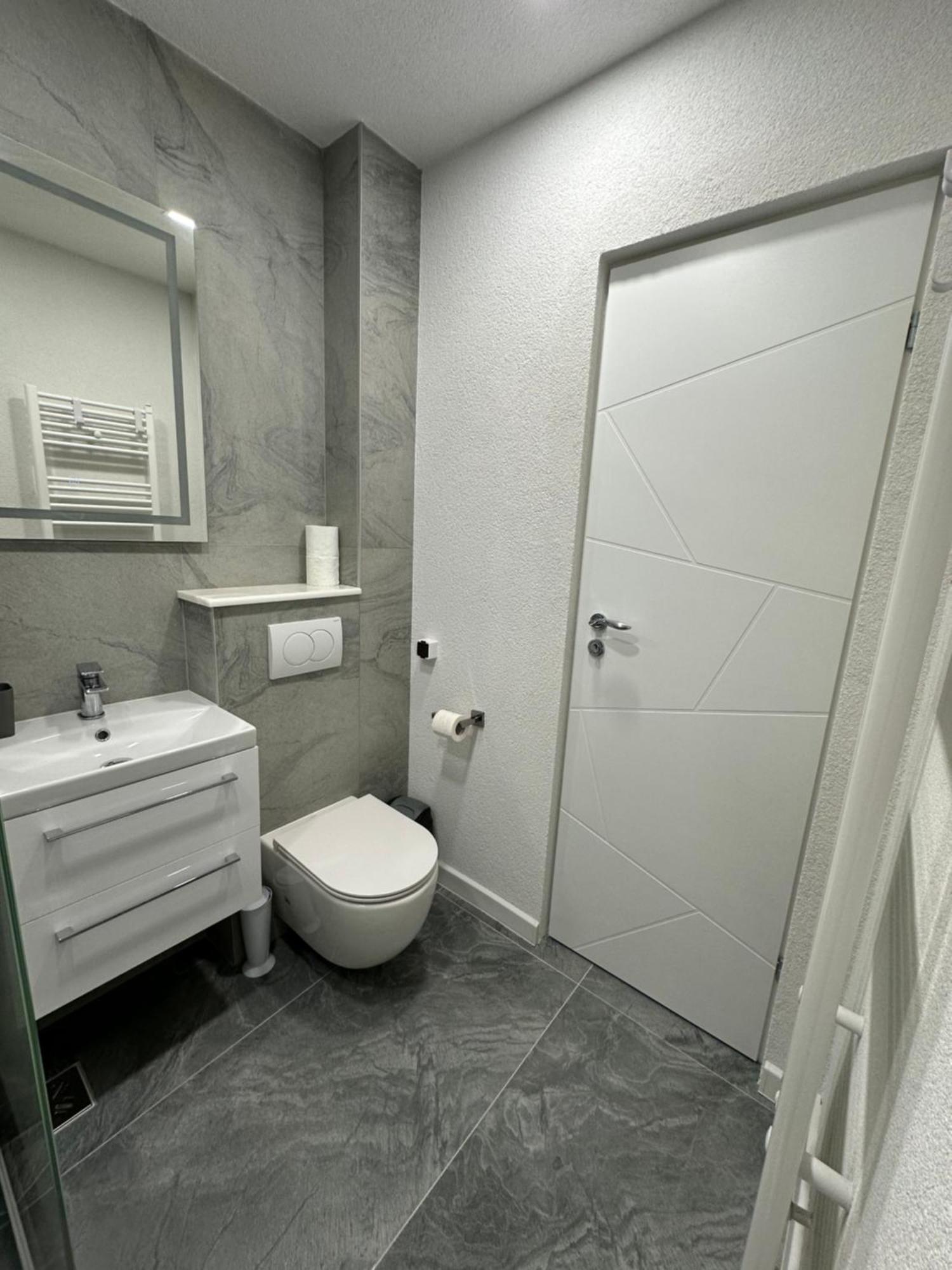 フネドアラApartament Ultra Central 3アパートメント エクステリア 写真
