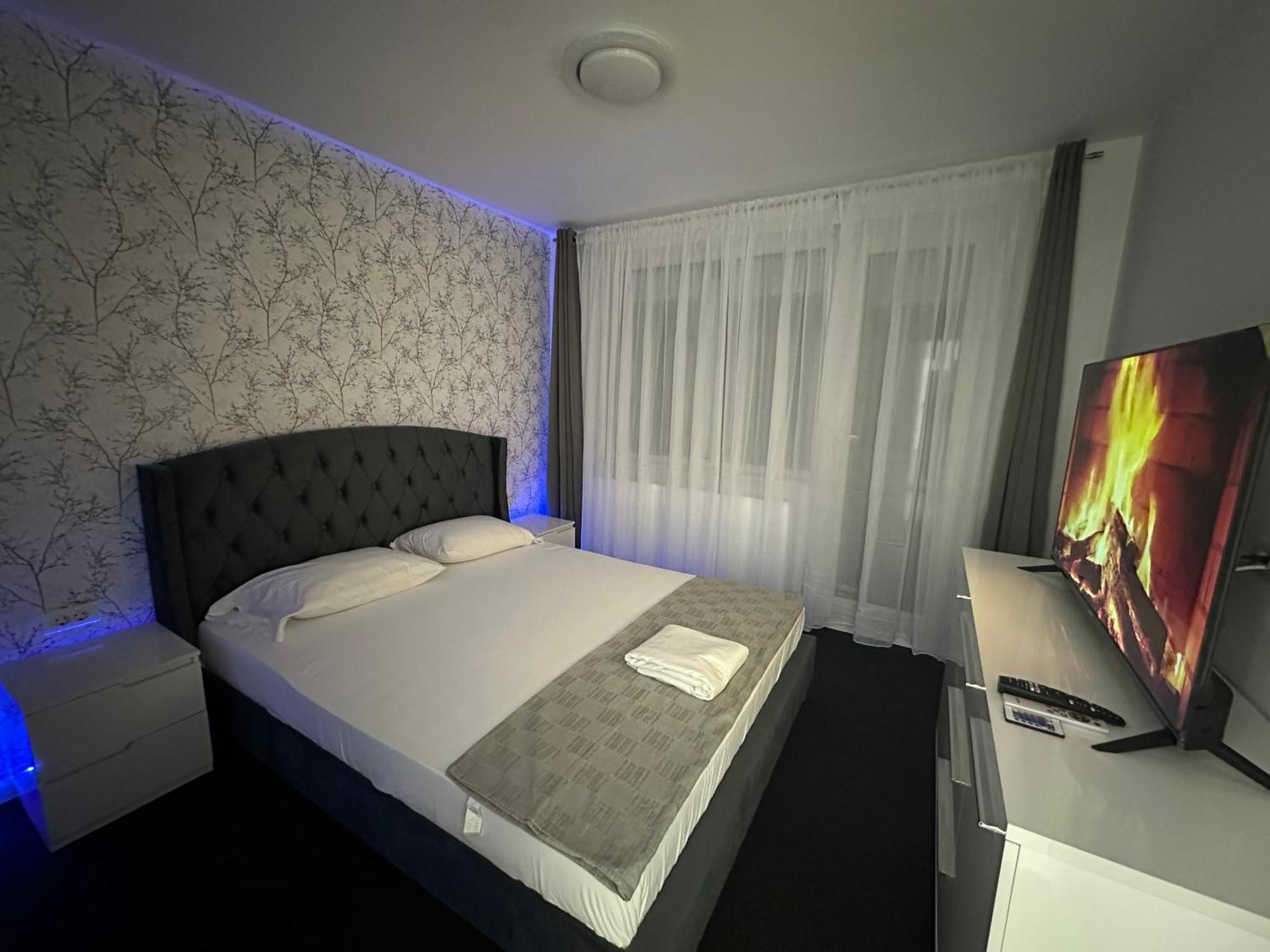 フネドアラApartament Ultra Central 3アパートメント エクステリア 写真